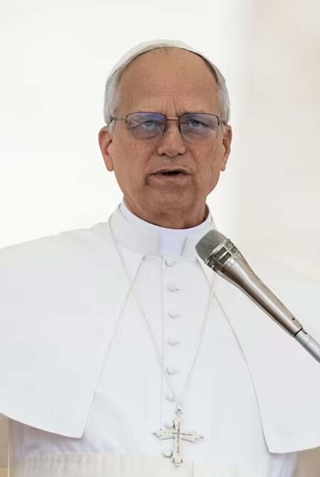 XIV. Leó pápa 70 éves lett